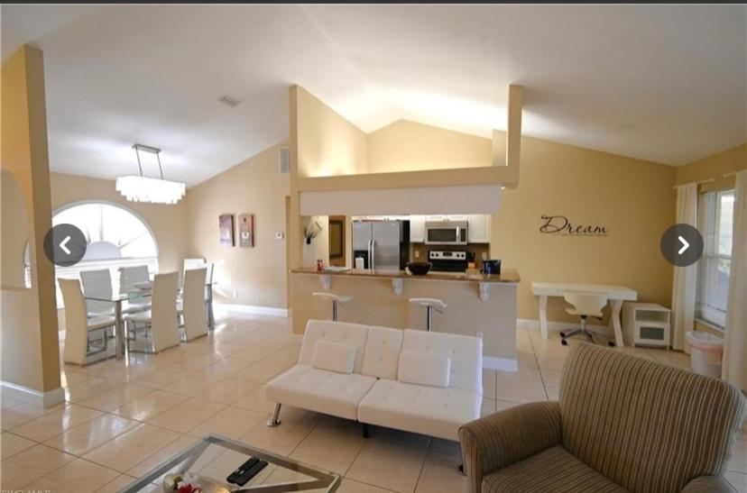 Villa Valmora Κέιπ Κόραλ Εξωτερικό φωτογραφία